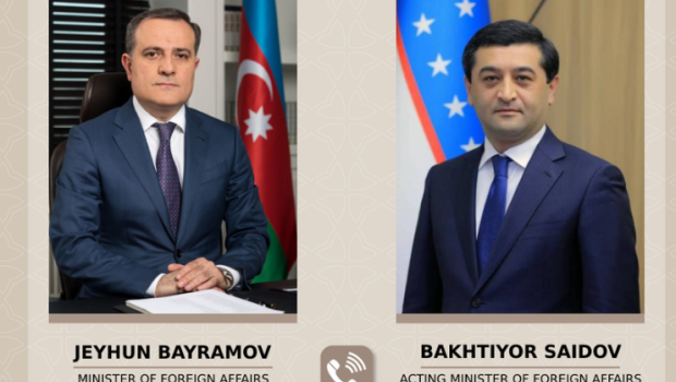 Azərbaycan və Özbəkistan XİN başçıları arasında telefon danışığı olub