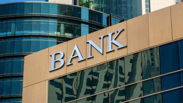 Bank məcəlləsi niyə yoxdur? – Ekspertin CAVABI