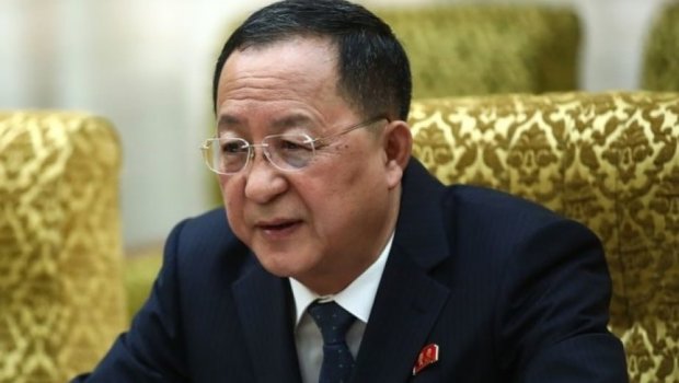 Şimali Koreyada keçmiş xarici işlər naziri və bir neçə diplomat edam edildi