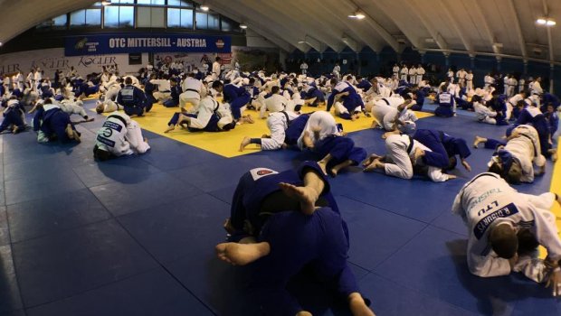 Cüdoçularımız Avstriyaya gedir