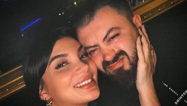 Qurdun xanımı ilə Gürcüstandaki romantik QIŞ TƏTİLİ - FOTO/VİDEO