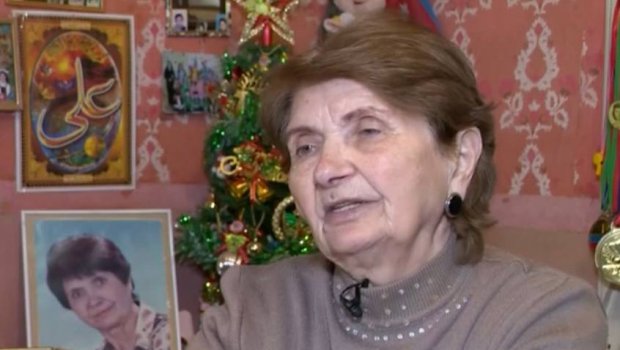Parklarda gecələyən azərbaycanlı aktrisa: 