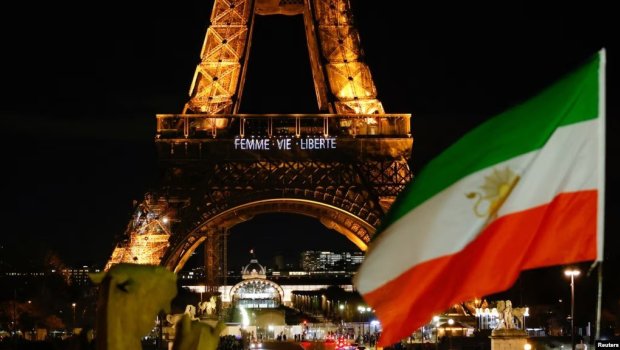 Parisdən İrana DƏSTƏK - VİDEO