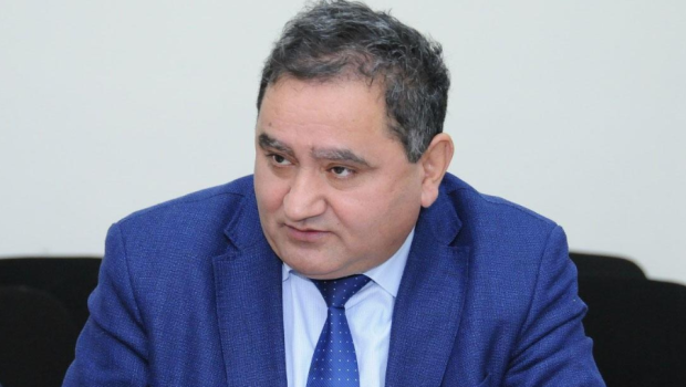 Deputatın TƏKLİFİ: “Məktəblərə şagirdləri daşımaq üçün avtobus ayrılsın”