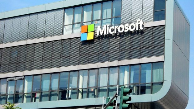 Microsoft 11 minə yaxın işçisini ixtisar edəcək