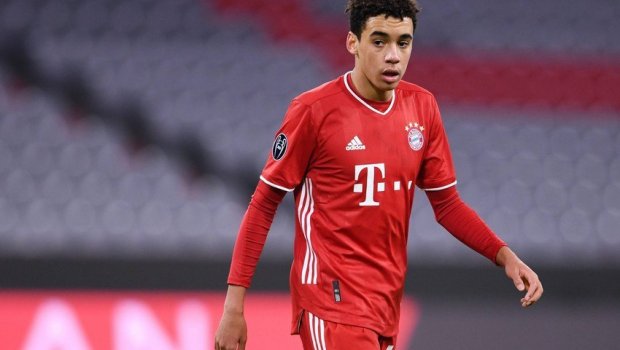 O Almaniyanın ən yaxşı futbolçusu SEÇİLDİ