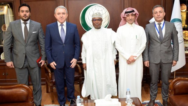 İƏT-in Baş katibi Azərbaycan nümayəndəsi ilə görüşdü