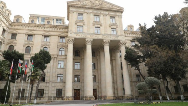 Azərbaycan XİN: “Diplomatik nümayəndəliyin təhlükəsizliyinin təmin edilməsi üçün lazımi tədbirlər görülür”