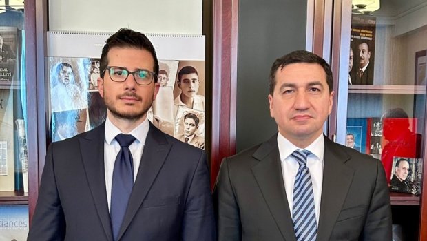 Prezidentin köməkçisi Corc Diklə görüşdü - Səfirliyimizə hücumla bağlı VACİB MÜZAKİRƏ  