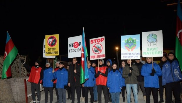 Laçın-Xankəndi yolundakı aksiya gecə saatlarında da davam edir - FOTO
