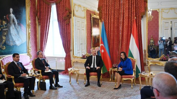 Azərbaycan və Macarıstan Prezidentlərinin geniş tərkibdə görüşü olub - FOTO/VİDEO