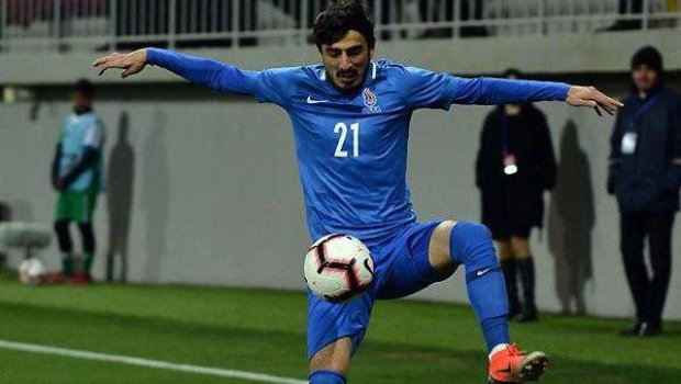 Millimizin keçmiş futbolçusu futzala keçdi