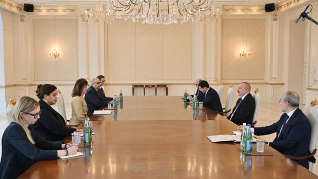 İlham Əliyev ABŞ Dövlət katibinin nümayəndəsini qəbul edib - VİDEO