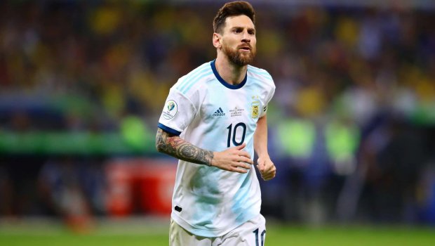 Messi PSJ rəhbərliyi ilə görüşü TƏXİRƏ SALDI 