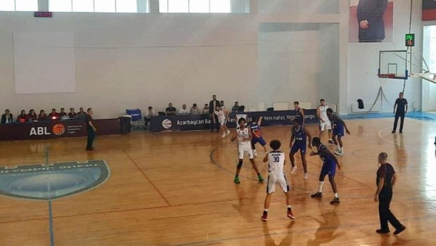 Lider Şəkidə qələbə qazandı - FOTO