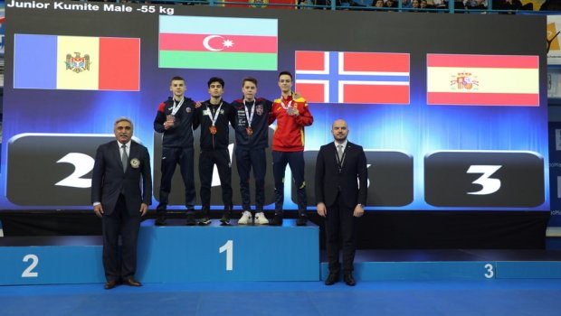 Karateçilərimiz Avropa çempionatında 3 qızıl medal qazandı - FOTO