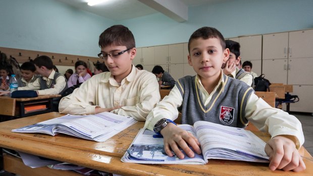 Türkiyə məktəblərində bir həftəlik tətil elan edildi