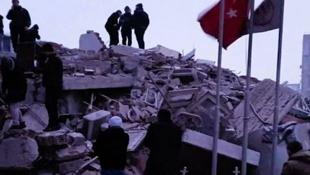 Türkiyədəki zəlzələdə xəsarət alan Azərbaycan vətəndaşları var – RƏSMİ