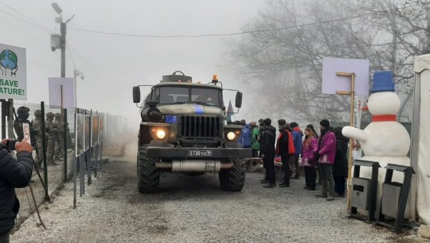 Sülhməramlıların daha 29 avtomobili aksiya ərazisindən keçib - FOTO