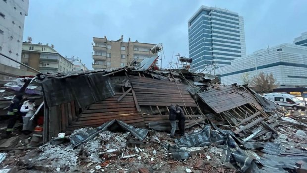 Zəlzələ bölgəsindən 28 044 nəfər təxliyə OLUNDU