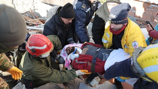 Zəlzələdə yaralananların şəxsiyyəti xüsusi proqramla müəyyən olunur