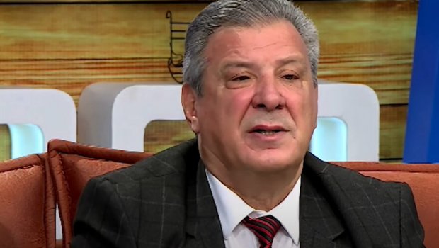 Evində yıxılan Ağalar: “Öz dərdim yadımdan çıxdı, Türkiyədəki fəlakət məni çox üzdü” - VİDEO