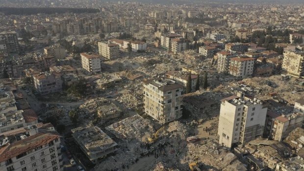 Türkiyə zəlzələnin nəticələrini necə aradan qaldıra bilər? - AÇIQLAMA