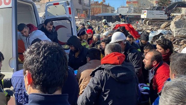 Türkiyədə MÖCÜZƏ: 178 saat sonra 4 yaşlı qızcığaz XİLAS EDİLDİ - VİDEO