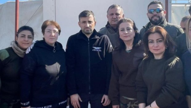 Könüllü həkimlərimiz Kahramanmaraşda Selçuk Bayraktarla bir ARADA - FOTO