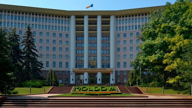 Moldovada yeni hökumət təsdiqləndi