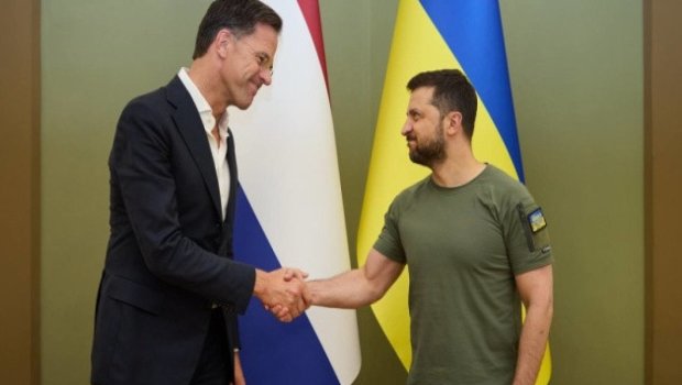 Zelenski: “Niderland Ukraynaya yardım edən ölkələr arasında liderlərdən biridir”