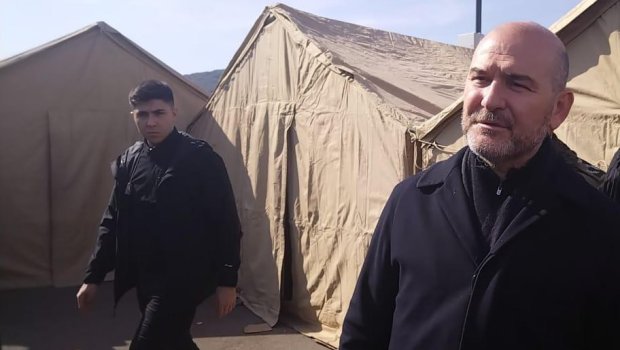 Süleyman Soylu Kahramanmaraşda Azərbaycan xilasedicilərinin qaldığı əraziyə gəldi