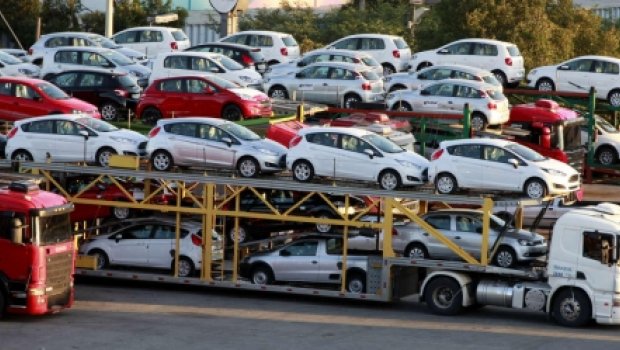 Gürcüstandan Azərbaycana avtomobil ixracı 34% ARTDI
