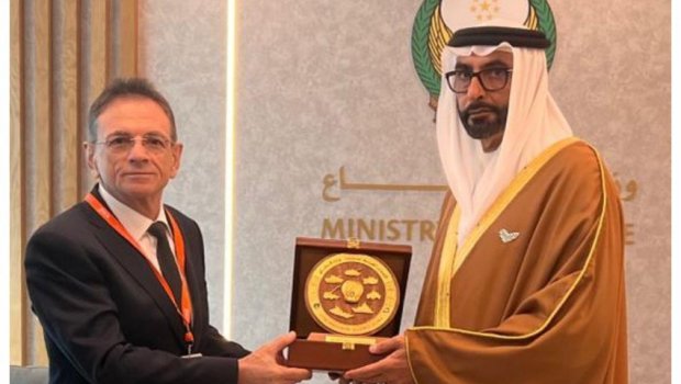 Azərbaycan və BƏƏ arasında hərbi-texniki əməkdaşlığın perspektivləri MÜZAKİRƏ EDİLDİ 