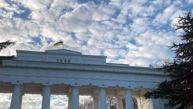 Krımda Ukrayna bayrağı UCALDILDI 