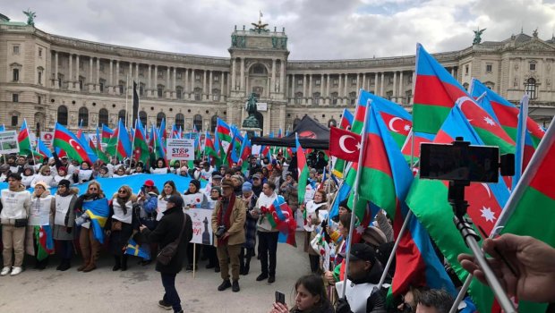 Vyanada keçirilən Xocalı aksiyasına 31 ölkədən 1000-dən çox soydaşımız gəlib - FOTO