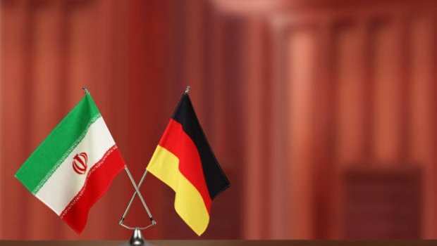 İran 2 almaniyalı diplomatı “arzuolunmaz şəxs” elan etdi