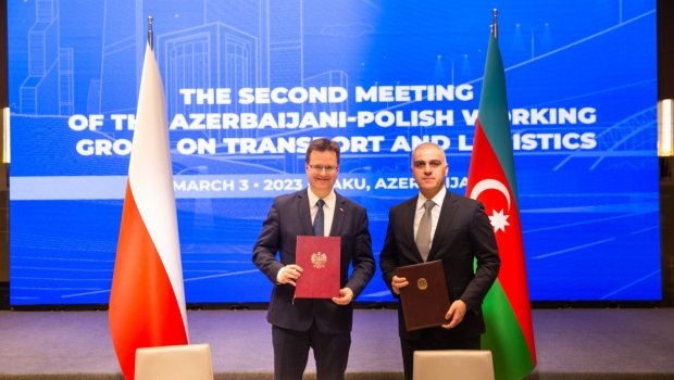 Azərbaycan və Polşa arasında birbaşa uçuşların açılması MÜZAKİRƏ EDİLİR 