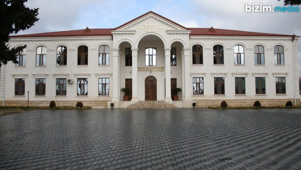 Yerlə yeksan edilmiş AĞDAM TEATRI və erməni tankını özü ilə birlikdə partladan ŞƏHİD AKTYOR 