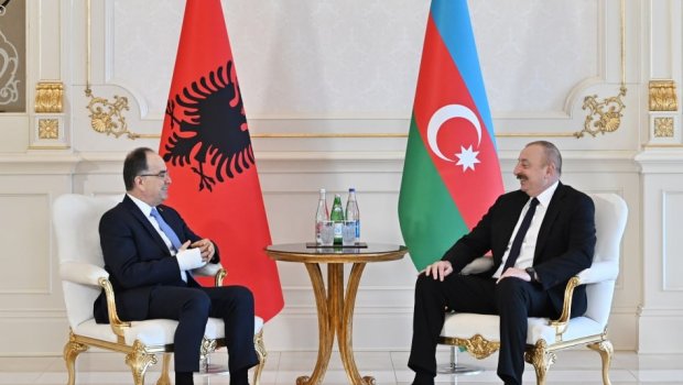 İlham Əliyev Albaniya prezidenti ilə görüşdü - FOTO-VİDEO