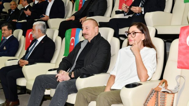 Prezident və xanımı “Qarabağ” - “Qalatasaray” matçında - FOTO