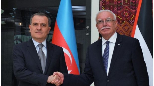 Ceyhun Bayramov fələstinli həmkarını Ermənistanın təxribatları barədə MƏLUMATLANDIRDI 