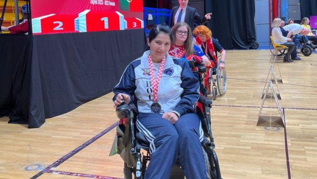 Paralimpiyaçımız Xorvatiyada gümüş medal qazandı