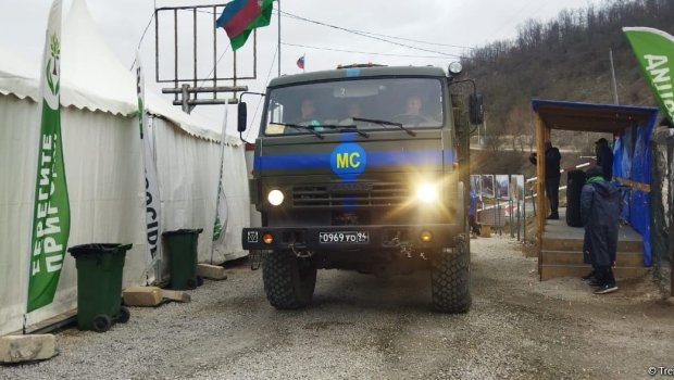 Laçın-Xankəndi yolundan BQXK-nın avtomobilləri keçib - FOTO