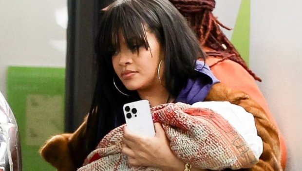 Hamilə Rihanna övladı ilə küçədə belə GÖRÜNTÜLƏNDİ - FOTO