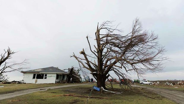 ABŞ-da tornado ştatları işıqsız qoyub