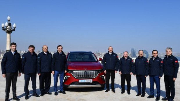 “Togg” avtomobili İlham Əliyevə TƏQDİM OLUNDU - FOTO