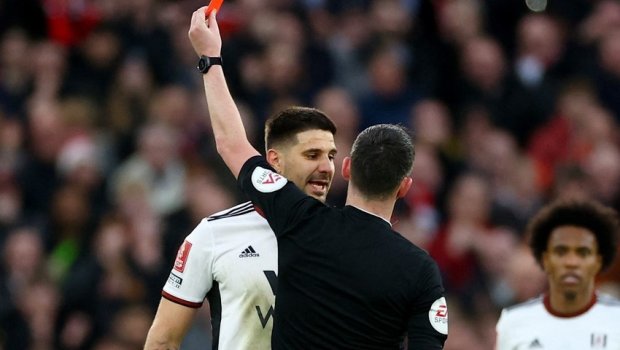 Mitroviçə 8 oyunluq cəza verildi