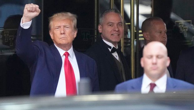 Trampın məhkəməsi YEKUNLAŞDI - VİDEO 