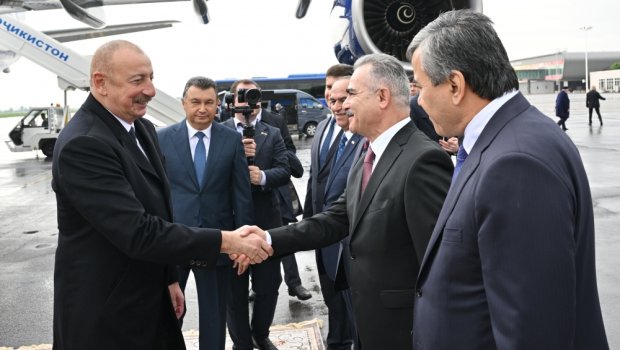 İlham Əliyev Tacikistana səfər etdi - FOTO/VİDEO